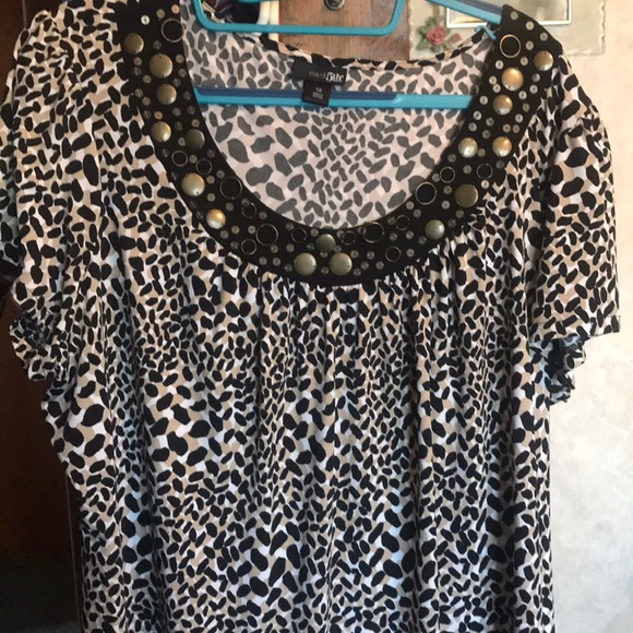 Womens top - Picture 1 of 4